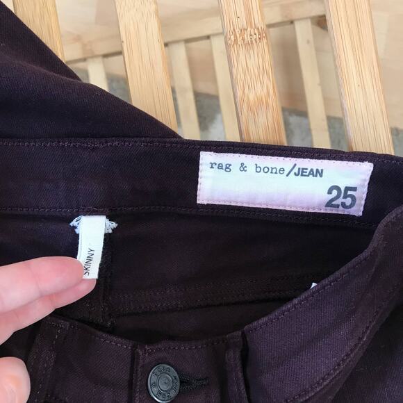 Rag & Bone • The Skinny Jean Distressed Wine - Picture 5 of 6